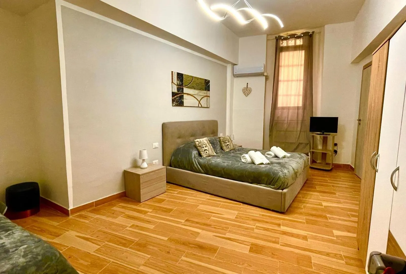 Centro Monteleone Apartment Palermo 0*,
